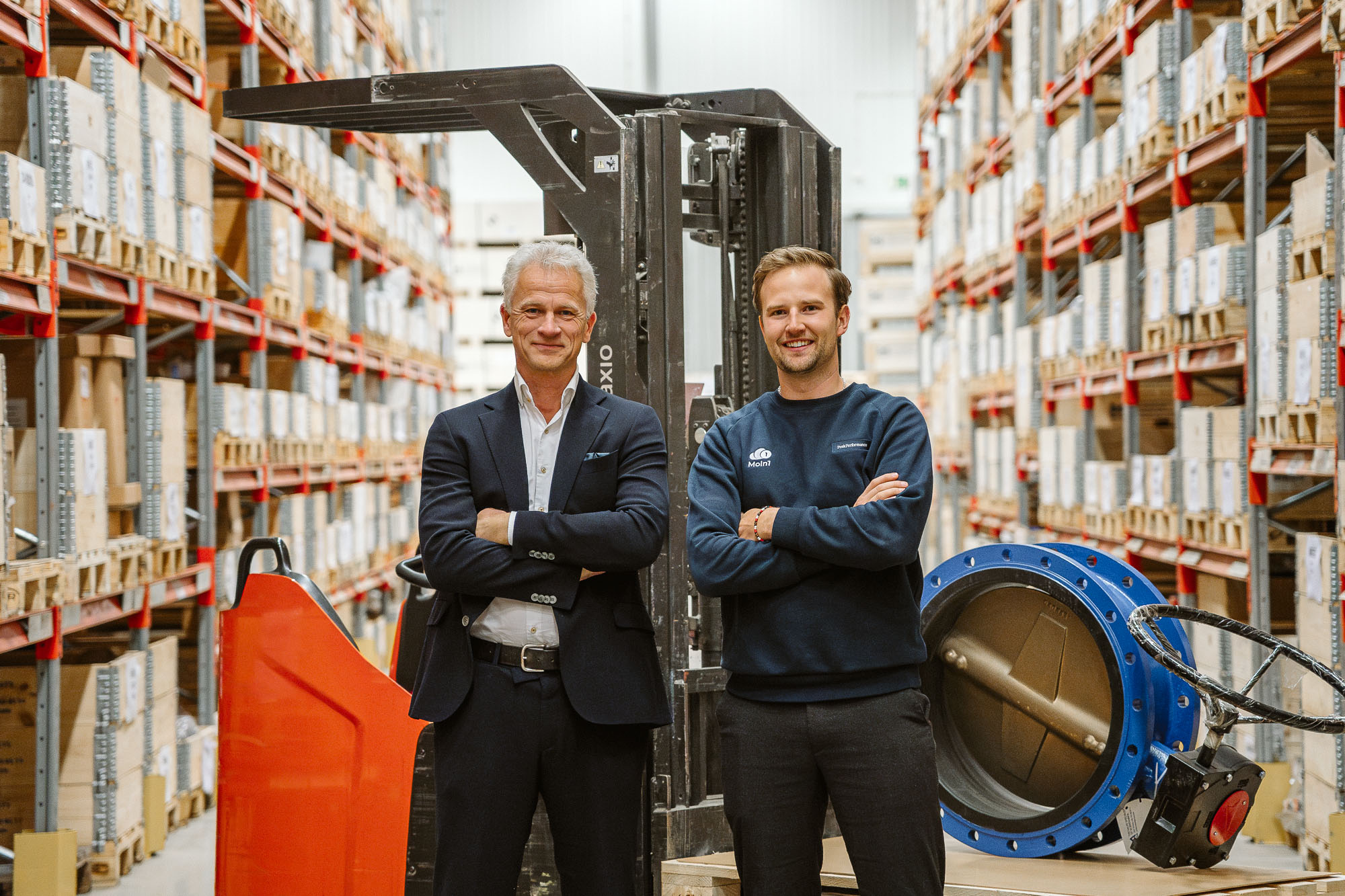 Medarbetar på Meson Group i en lagerlokal